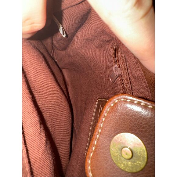 Relic Vintage Cottage Core Handwoven Bag with Wooden Handles and Crossbody Strap - Picture 12 of 13